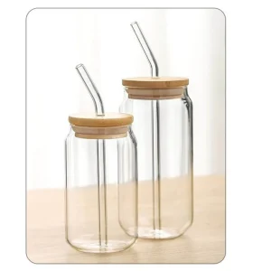 Gobelet en Verre avec Couvercle et Paille