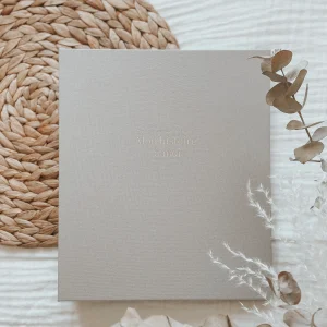 Livre de bébé - Gris en tissu