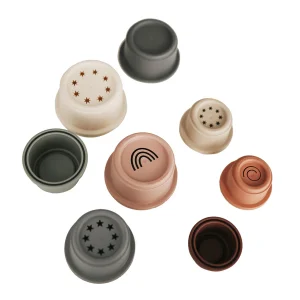 Tour de gobelets empilable