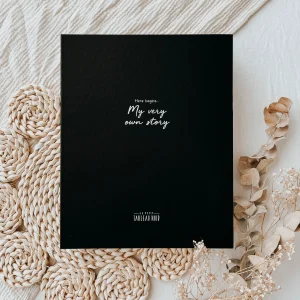 Baby book - Black (english)