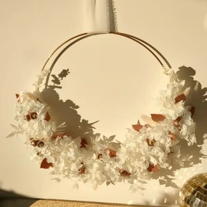 Couronne de Noël fleurie