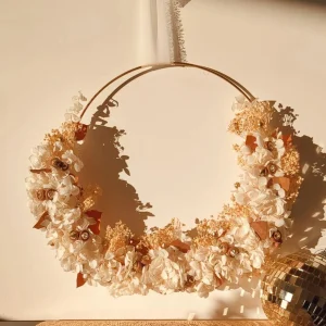 Couronne de Noël fleurie